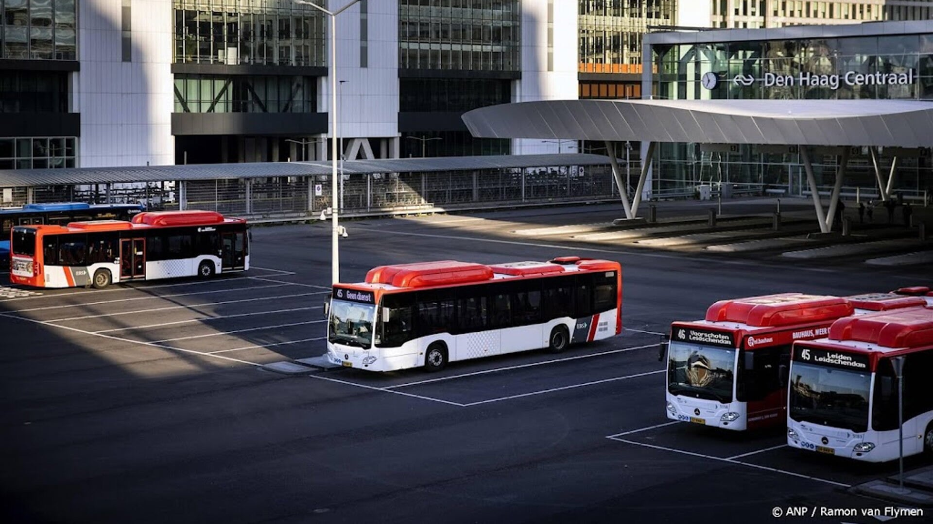 Openbaar vervoerders blij met akkoord vroegpensioen