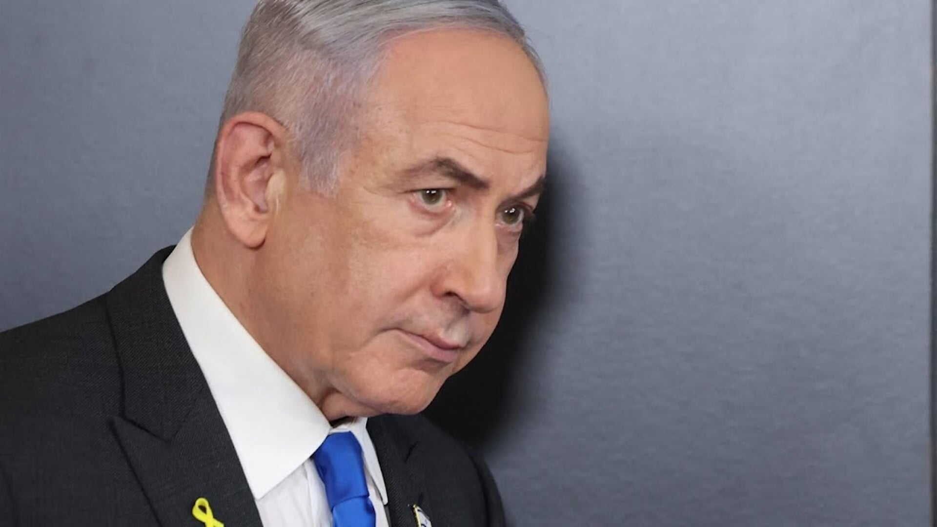 Netanyahu zweert wraak na aanslag met drone op zijn woning