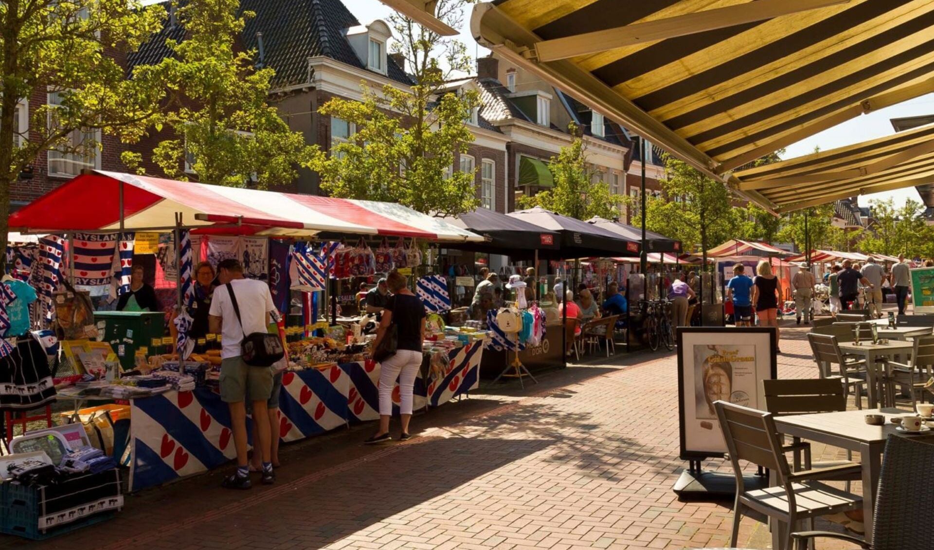 49e editie van jaarmarkt Dokkum op 4 augustus 2023 Nieuws uit het noorden en oosten van Fryslân