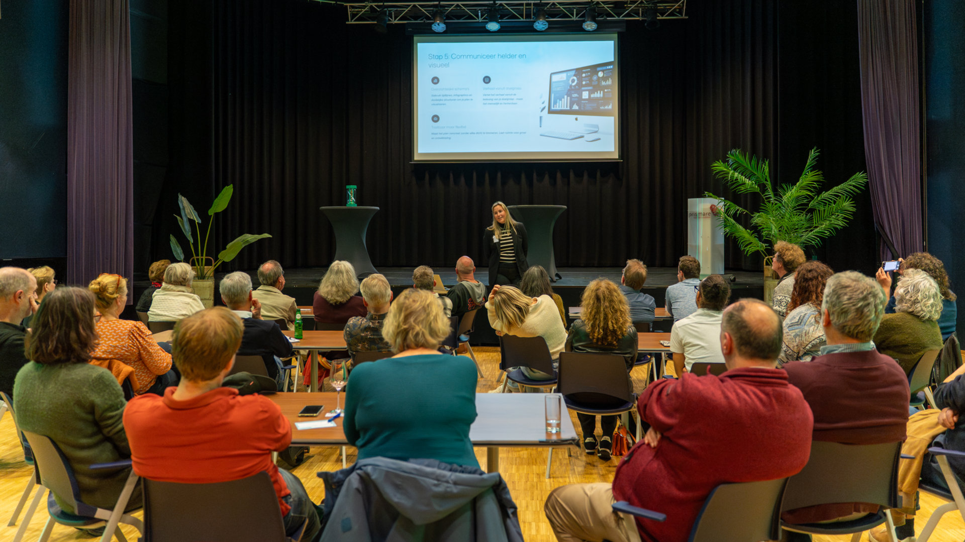 Netwerkevent voor cultuur in gebouw Nationale Reisopera
