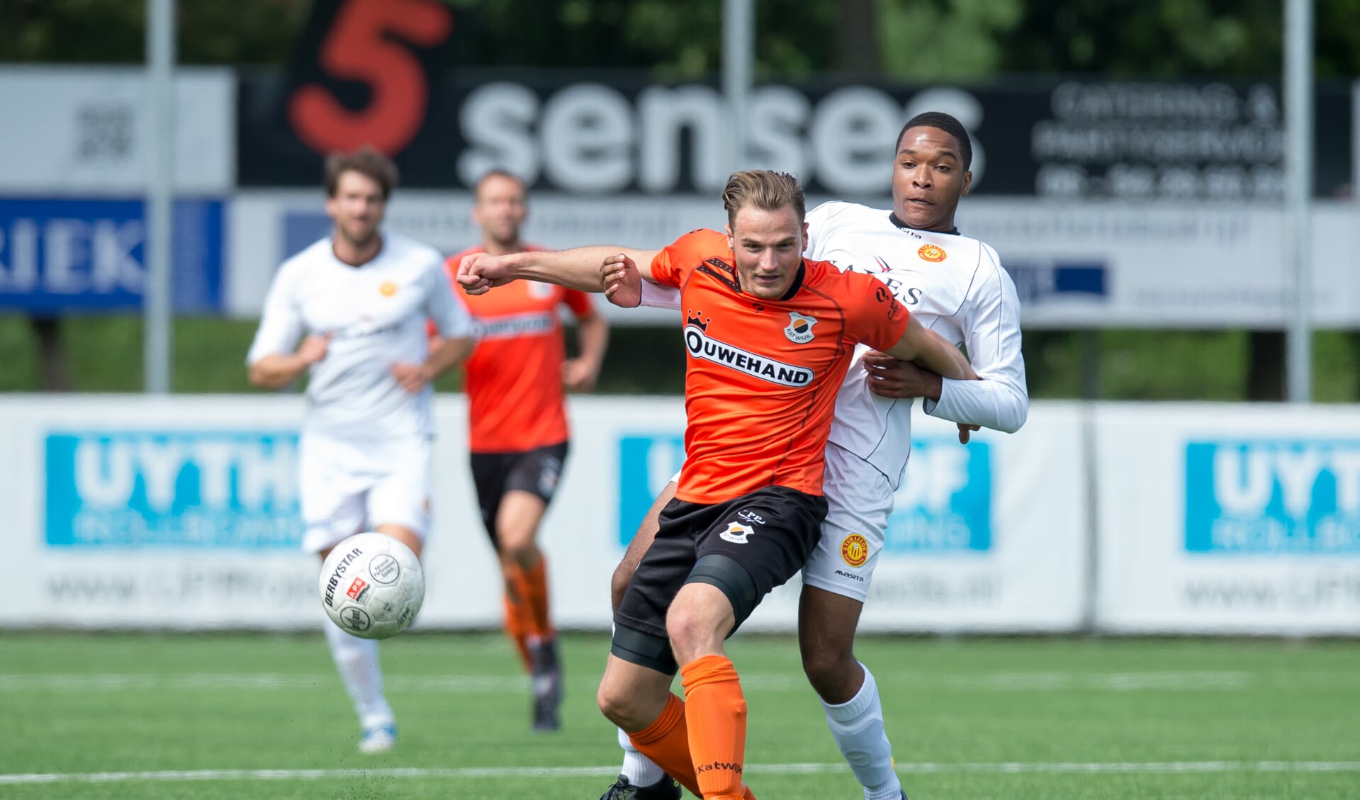 Voetbaltrainers Blikken Vooruit Op Nieuw Seizoen - Al Het Nieuws Uit ...