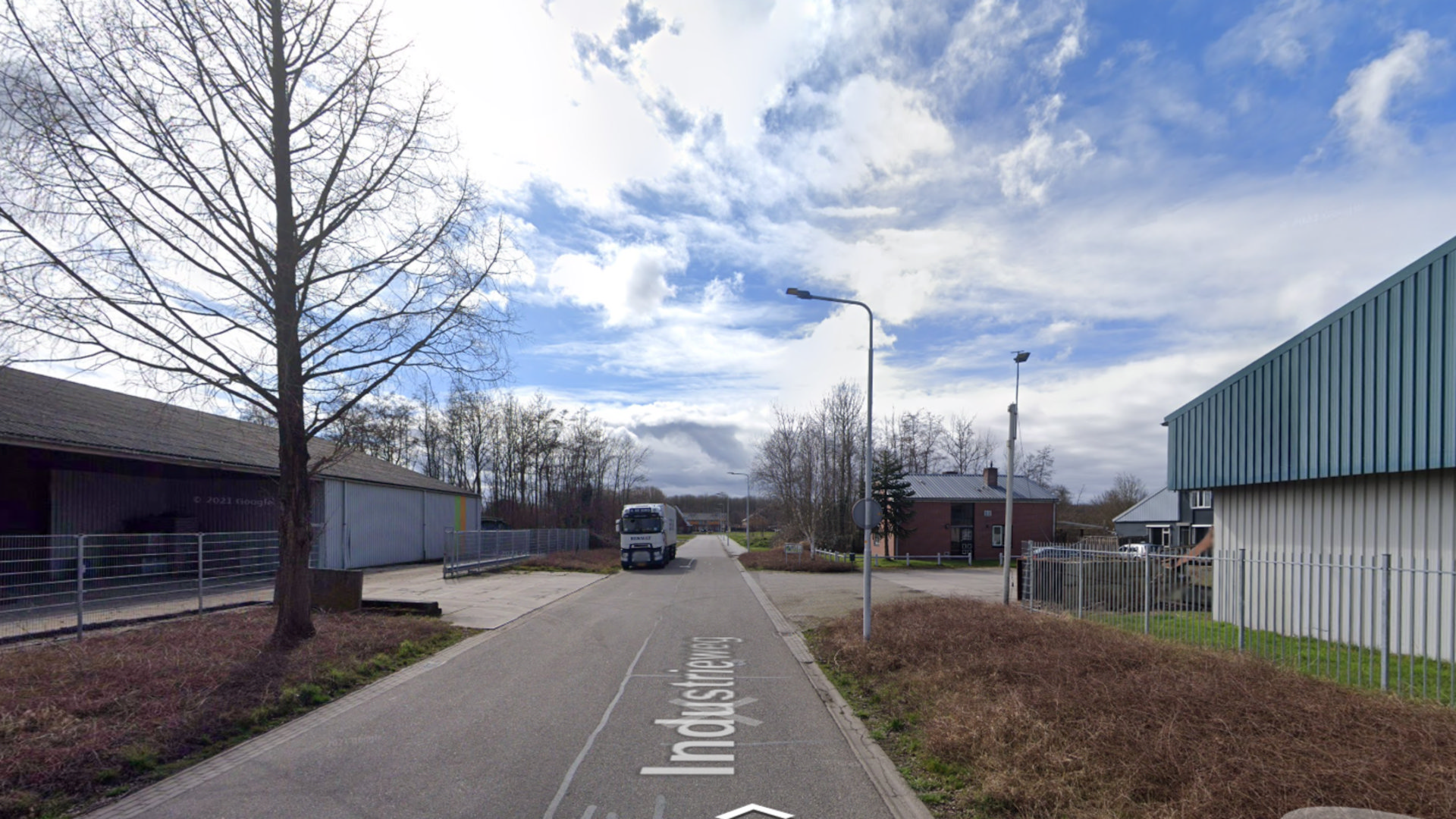 Gemeente Dronten weet niet of arbeidsmigranten Roodbeenweg in loods Swifterbant belandden