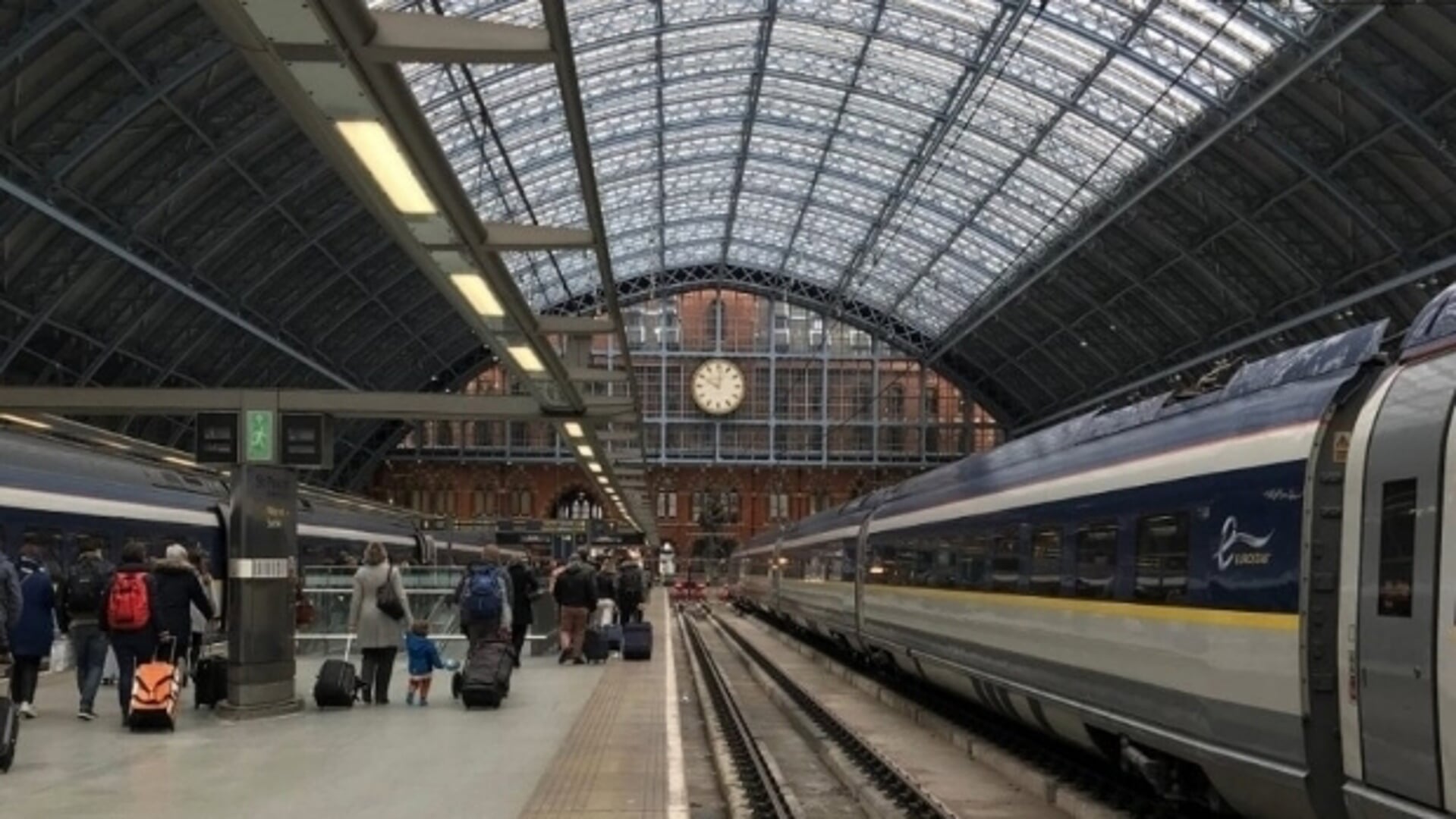 Vanaf februari kun je weer in één keer met de trein van Rotterdam naar Londen Adverteren
