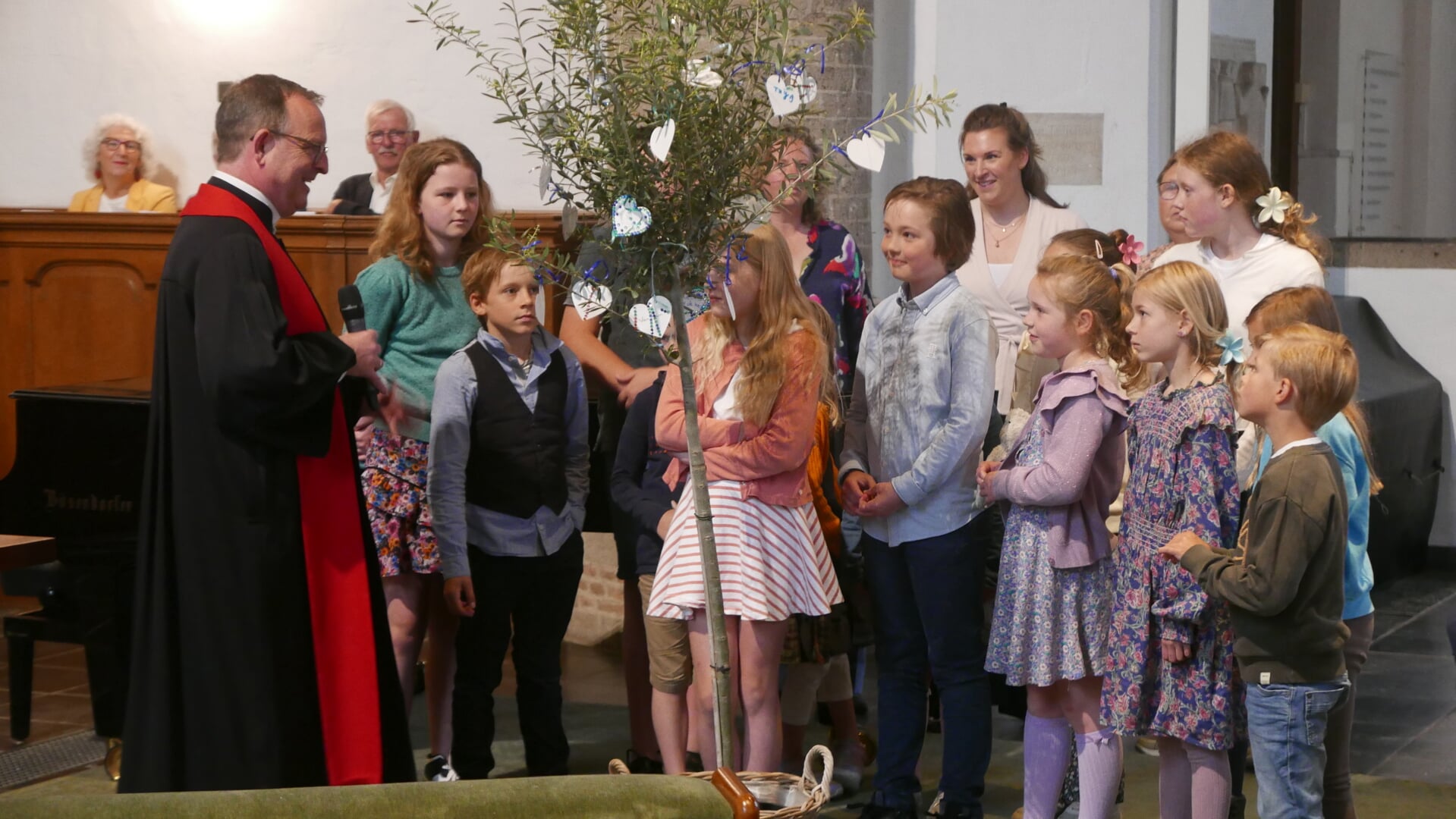 Predikant Evert Jan de Wijer doet intrede: Kerk heeft gewenste ‘schaap ...