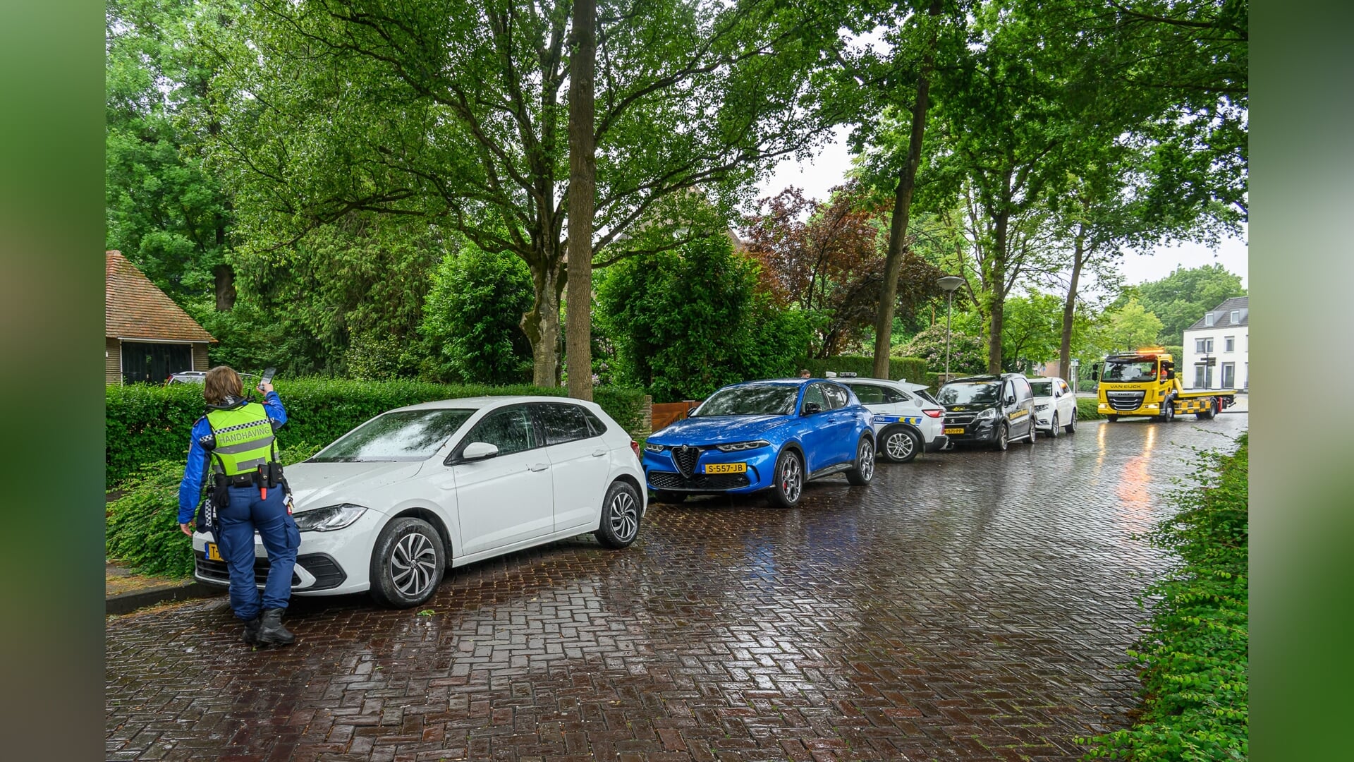 Auto’s weggesleept in Princenhage vanwege vrijmarkt