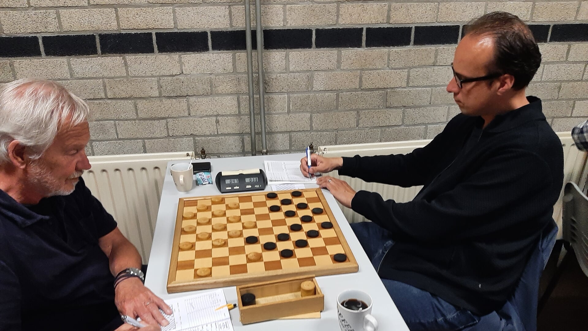 Mark de Wolf vergroot voorsprong in damkampioenschap van Oudenbosch