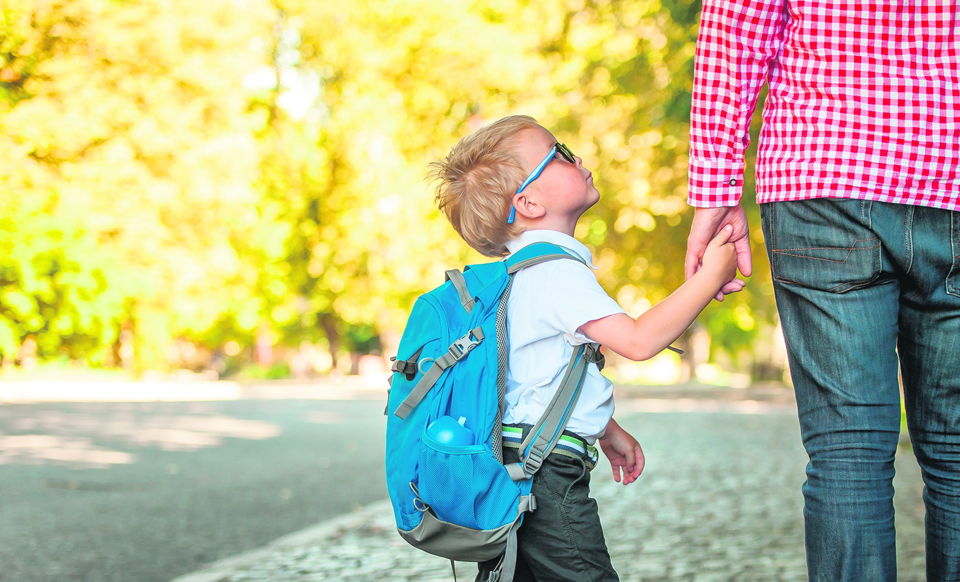 Zeventig kinderen krijgen gevulde rugzak en uitje
