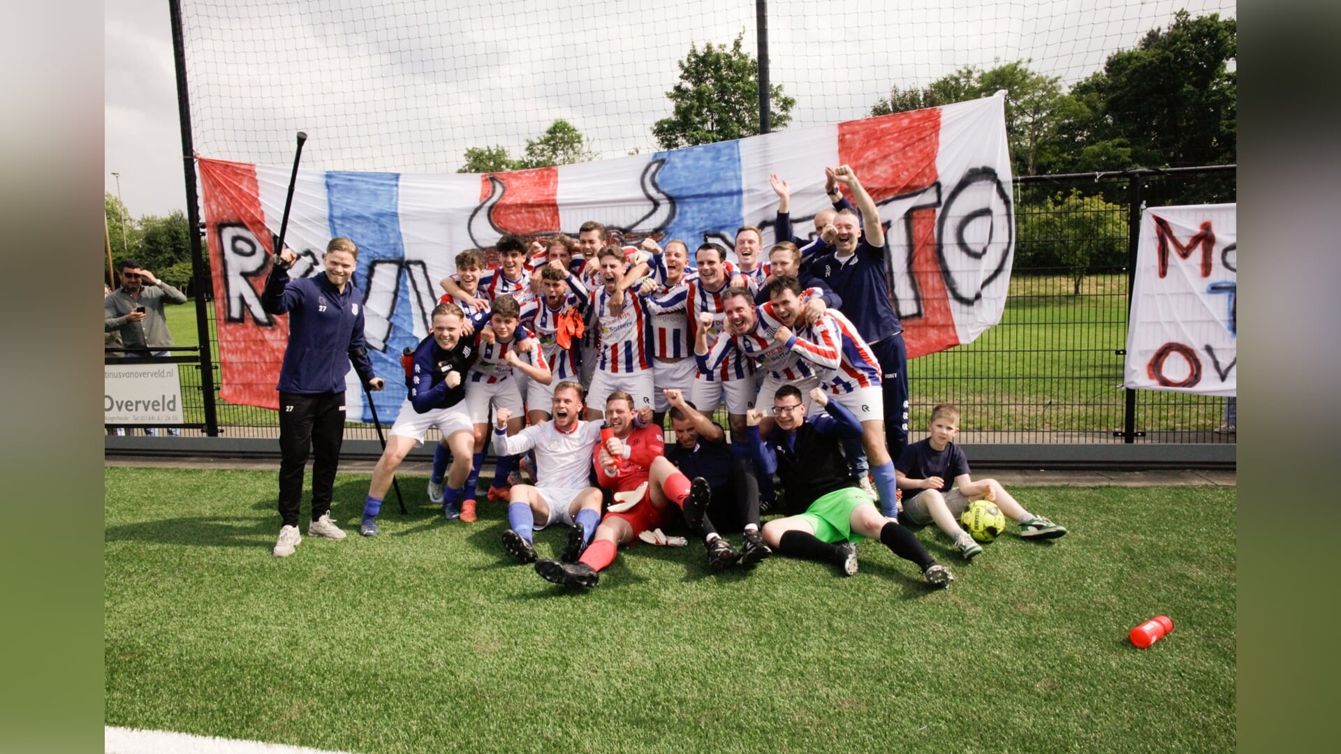 Meto promoveert naar 4e klasse, Vivoo blijft in 5e klasse