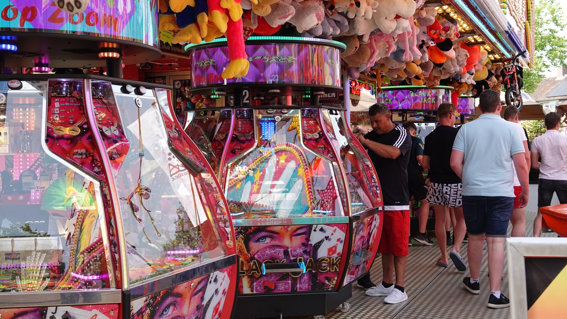 Streep door kermis in Rijsbergen komend weekend