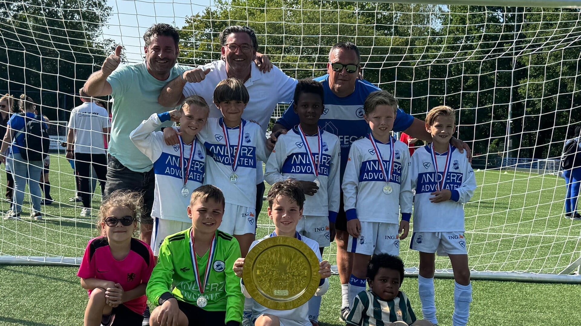 Zilver voelt als goud: Jonge helden van MOC’17 schitteren op Nederlands Kampioenschap