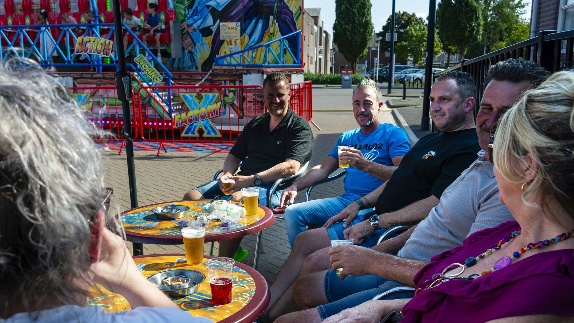 Kermis Sint Willebrord weer bruisend op de oude vertrouwde plek