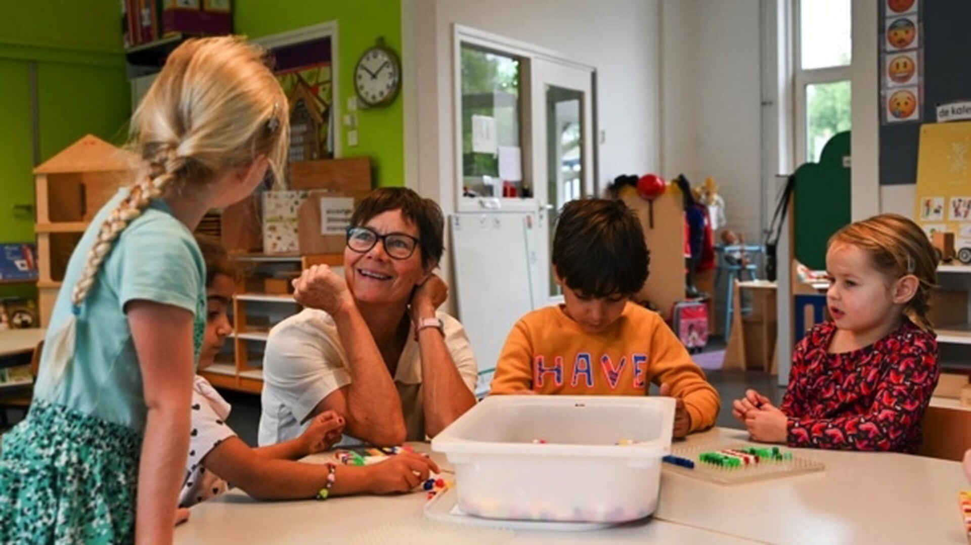 Juf Katinka Schotanus 40 jaar voor de klas