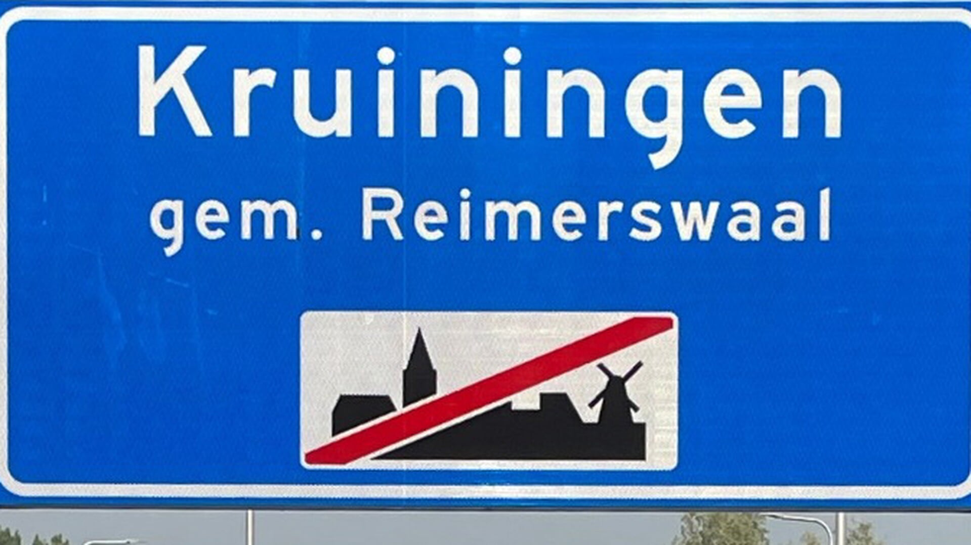 Afsluiting fietspad Nisseweg in Kruiningen