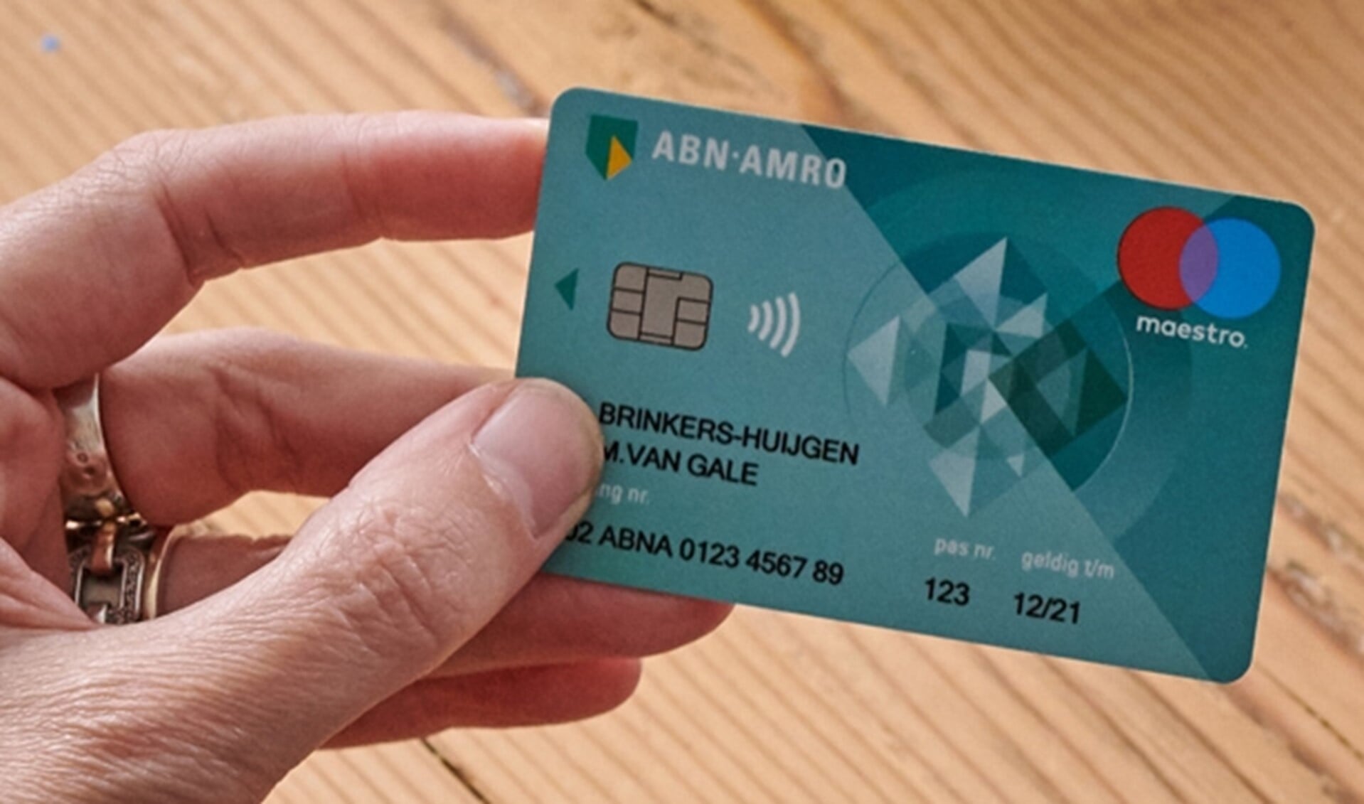 Pas op! Brief van de ABN AMRO bank over opsturen bankpas is nep - BelNieuws