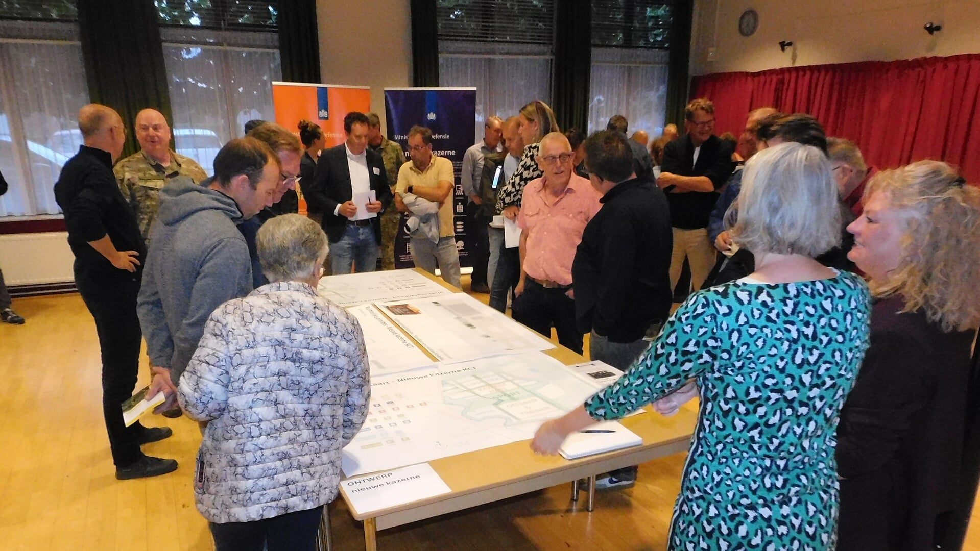 Goed-bezochte-inloopavond-nieuwe-kazerne-in-Nispen