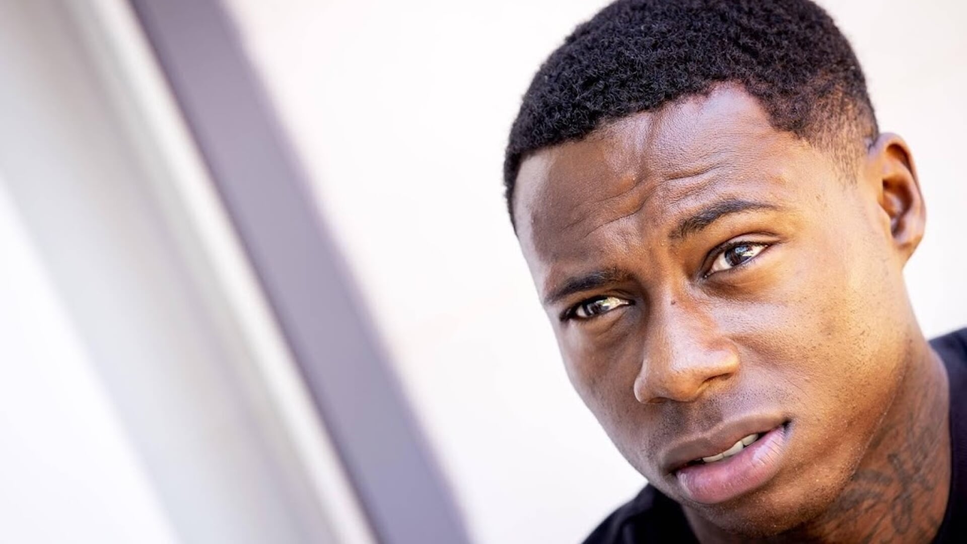 Voetballer Quincy Promes aangehouden in Dubai