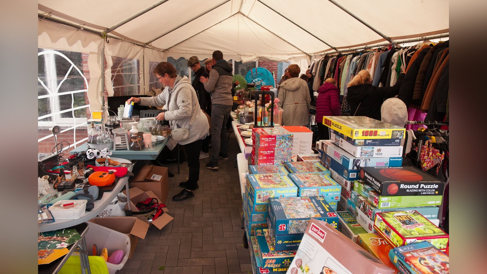 Rommelmarktwalhalla op drie locaties in Woensdrecht
