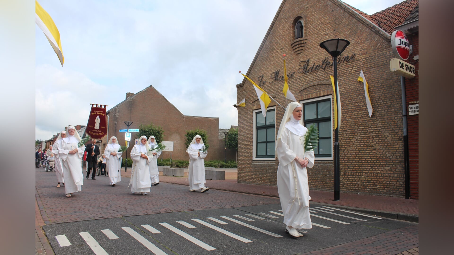 Onthulling van nieuw monument voor Heilige Zuster Marie Adolphine gaat toch door