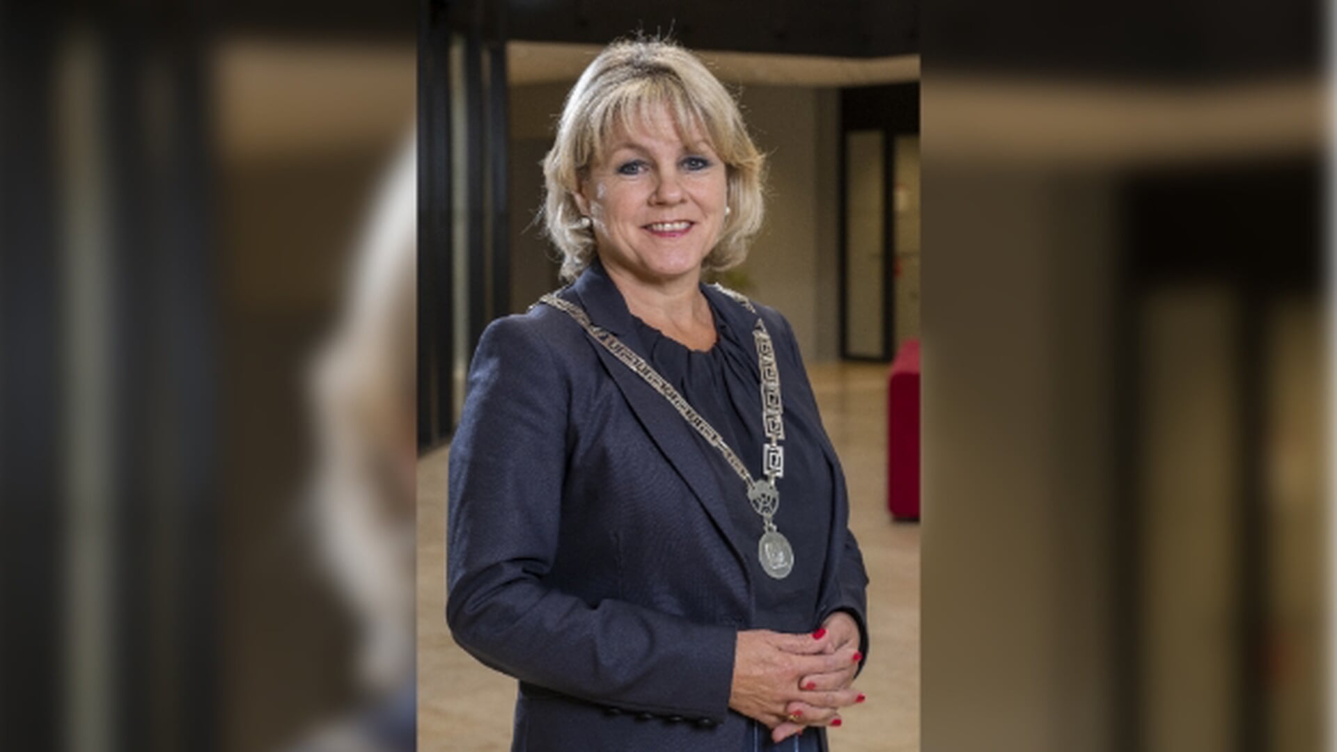 Gemeenteraad Oldebroek spreekt vertrouwen uit in burgemeester