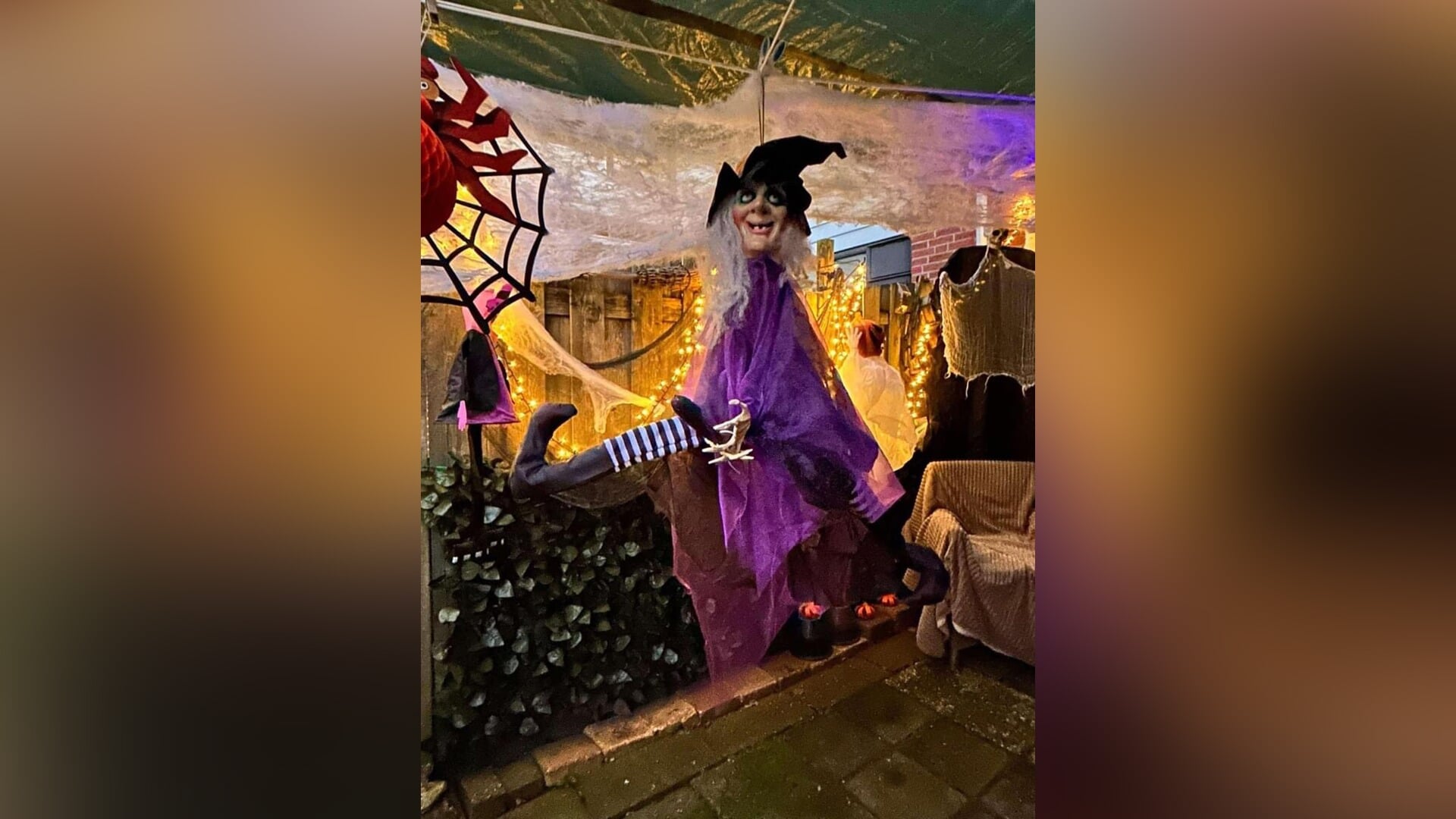 Kleine spookjes op pad: Halloween in de wijk Heiakkers