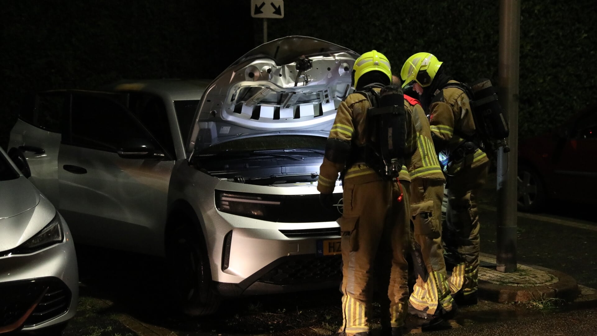 Autobrand aan Lelieberg geblust door brandweer