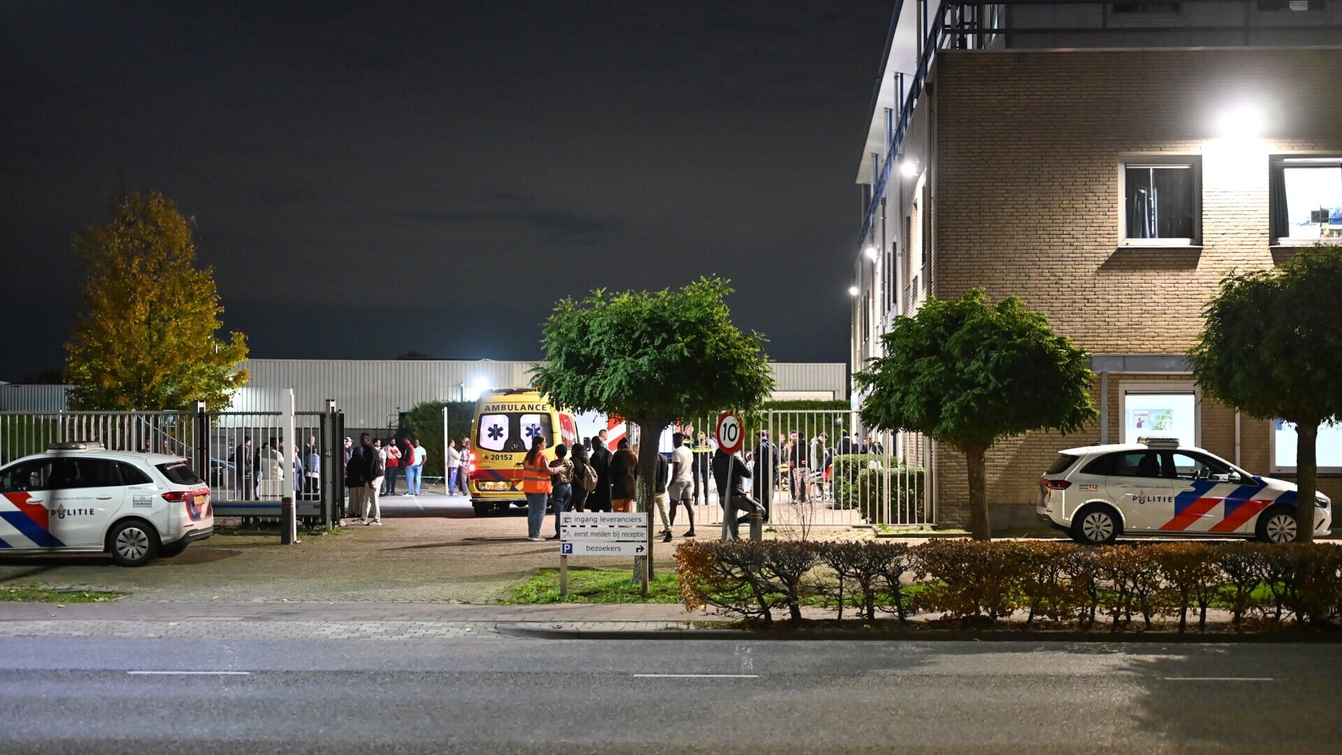 Azc Etten-LEur ontruimd na incident in de keuken