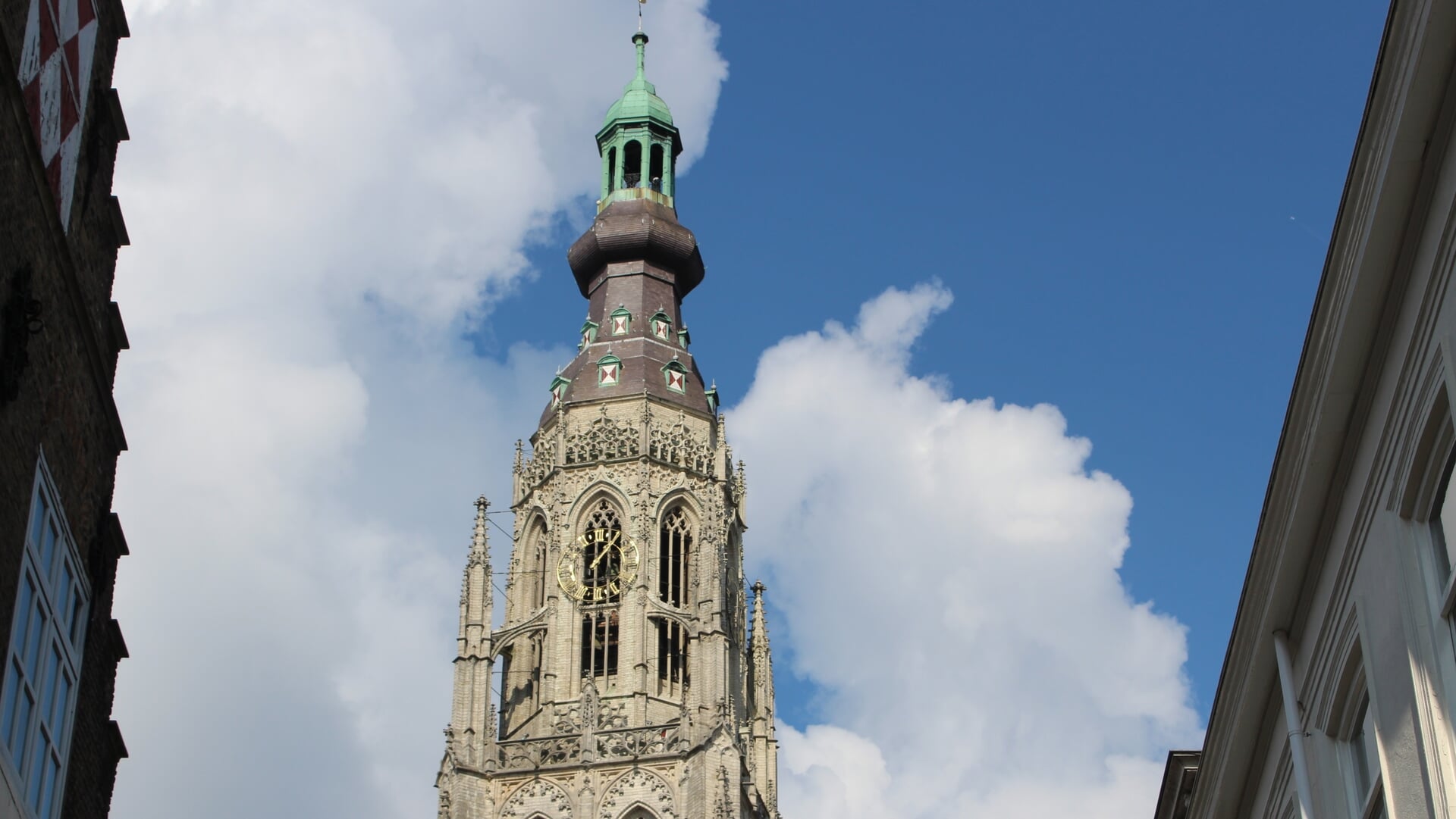 Zaterdag luiden de kerkklokken in Breda een kwartier lang