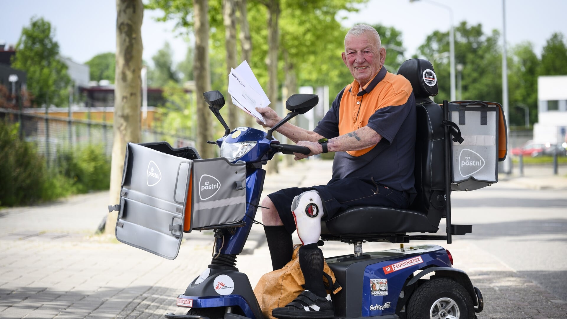 Adriaan redde vluchtelingen uit zee. ‘De baby die aan boord werd geboren, legden we in een plastic bakje’