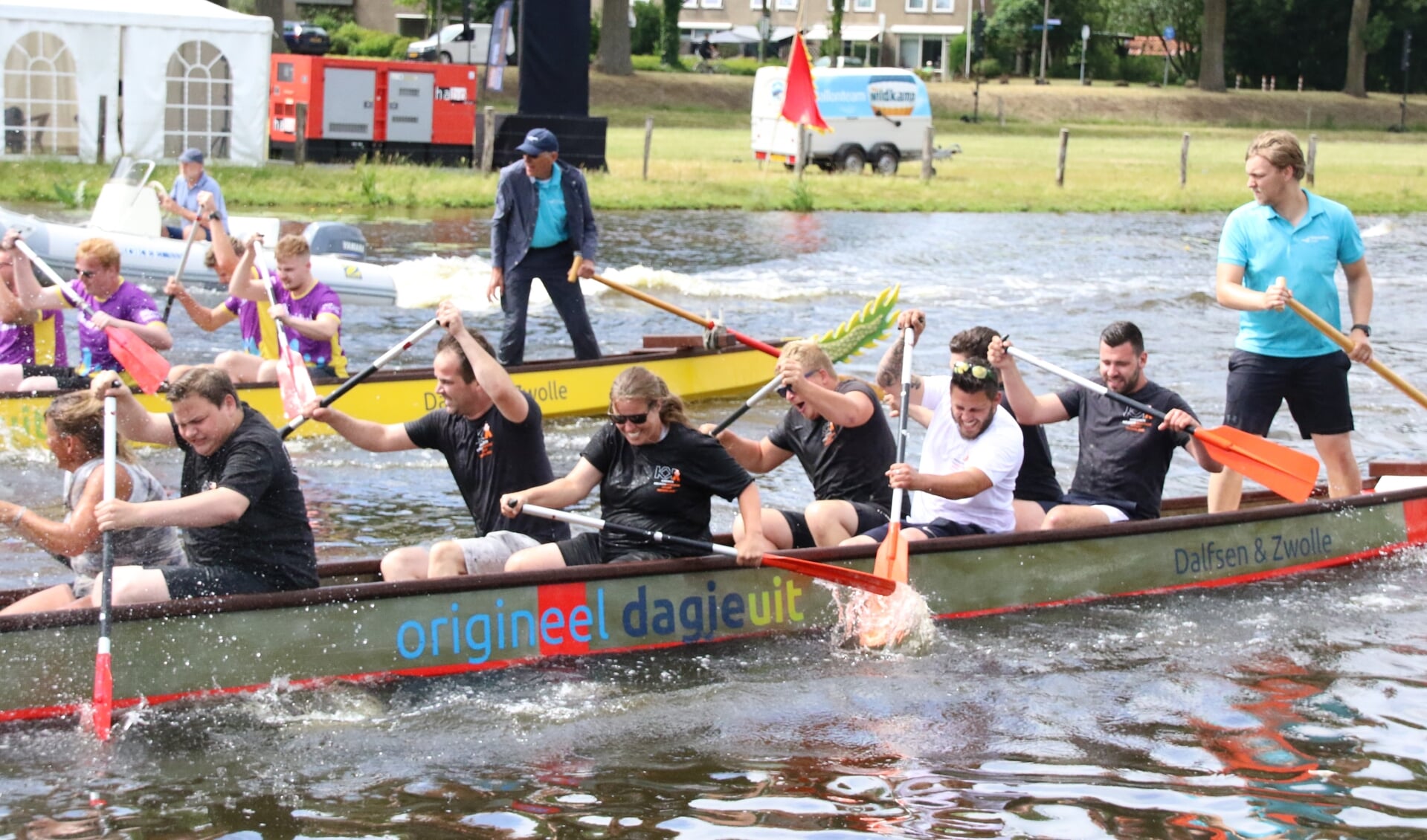 Reinders wint Drakenbootrace 2022 - De Toren Hardenberg