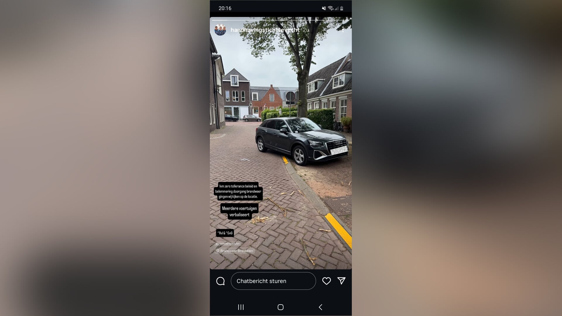 Weer foutparkeerders bij brandweer Breukelen, handhavers grijpen in