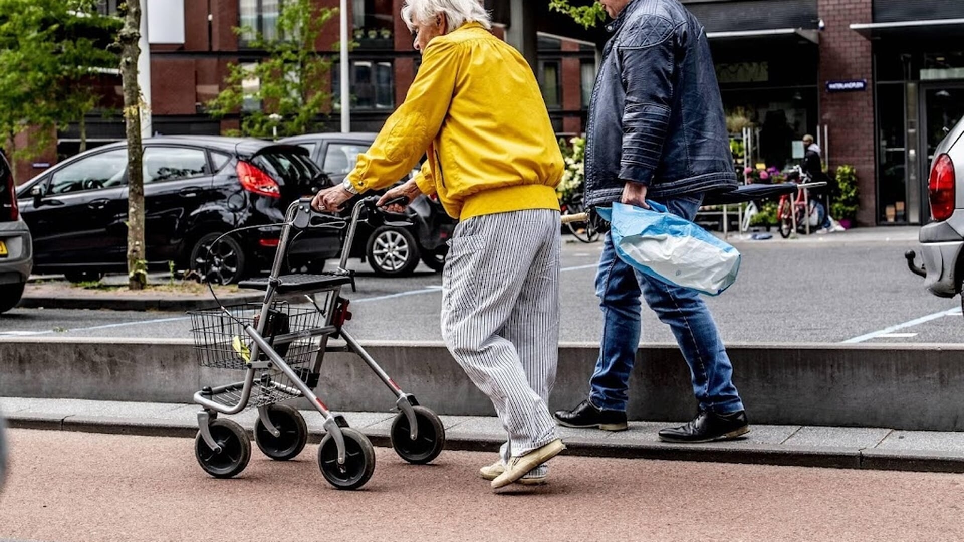 Adviesraad: aanpak van vergrijzing spreekt zichzelf tegen