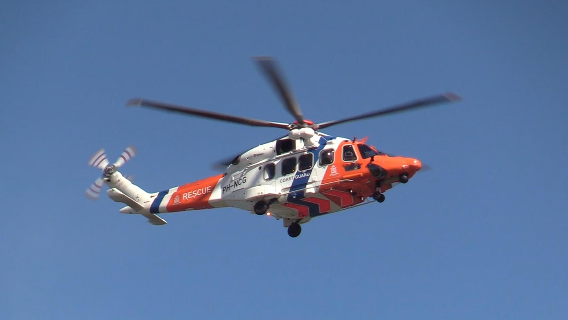 Kustwacht evacueert bemanning van schip