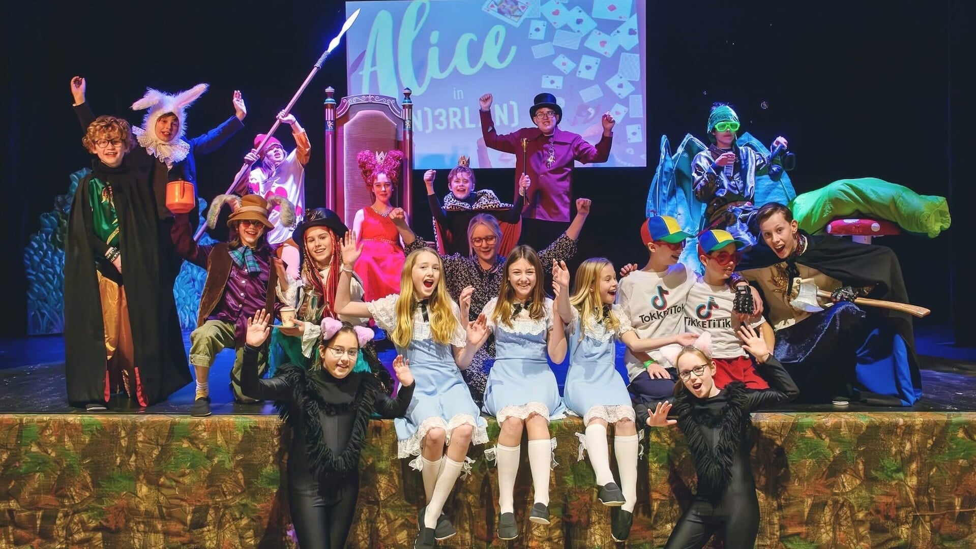 Jeugdtheater-Rotonde-viert-25-jaar-jeugdtheater-in-Bergen-op-Zoom