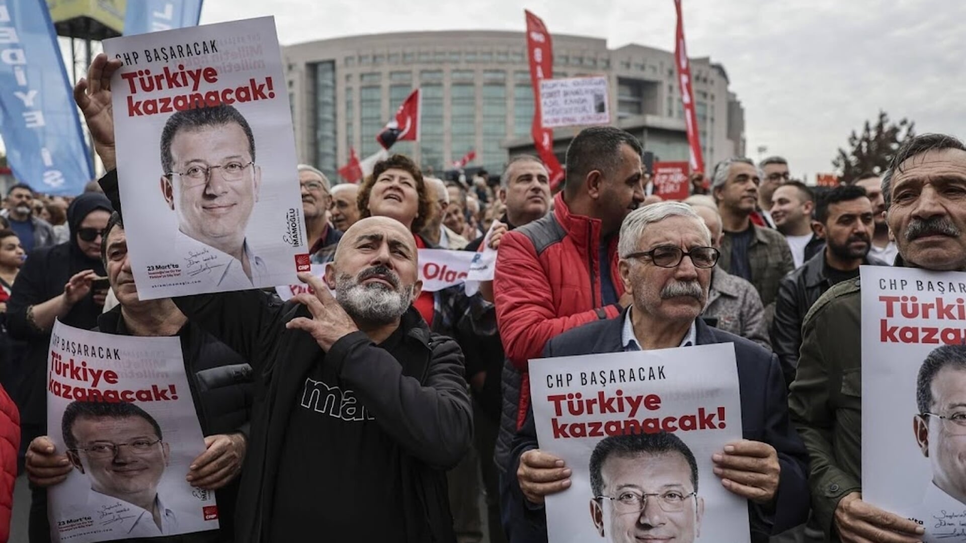 Opnieuw arrestatiebevel tegen vastzittende burgemeester Istanbul