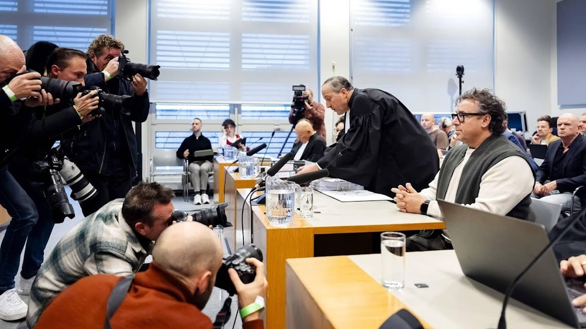 Marco Borsato ontkent aantijgingen ‘met klem’ bij begin strafzaak