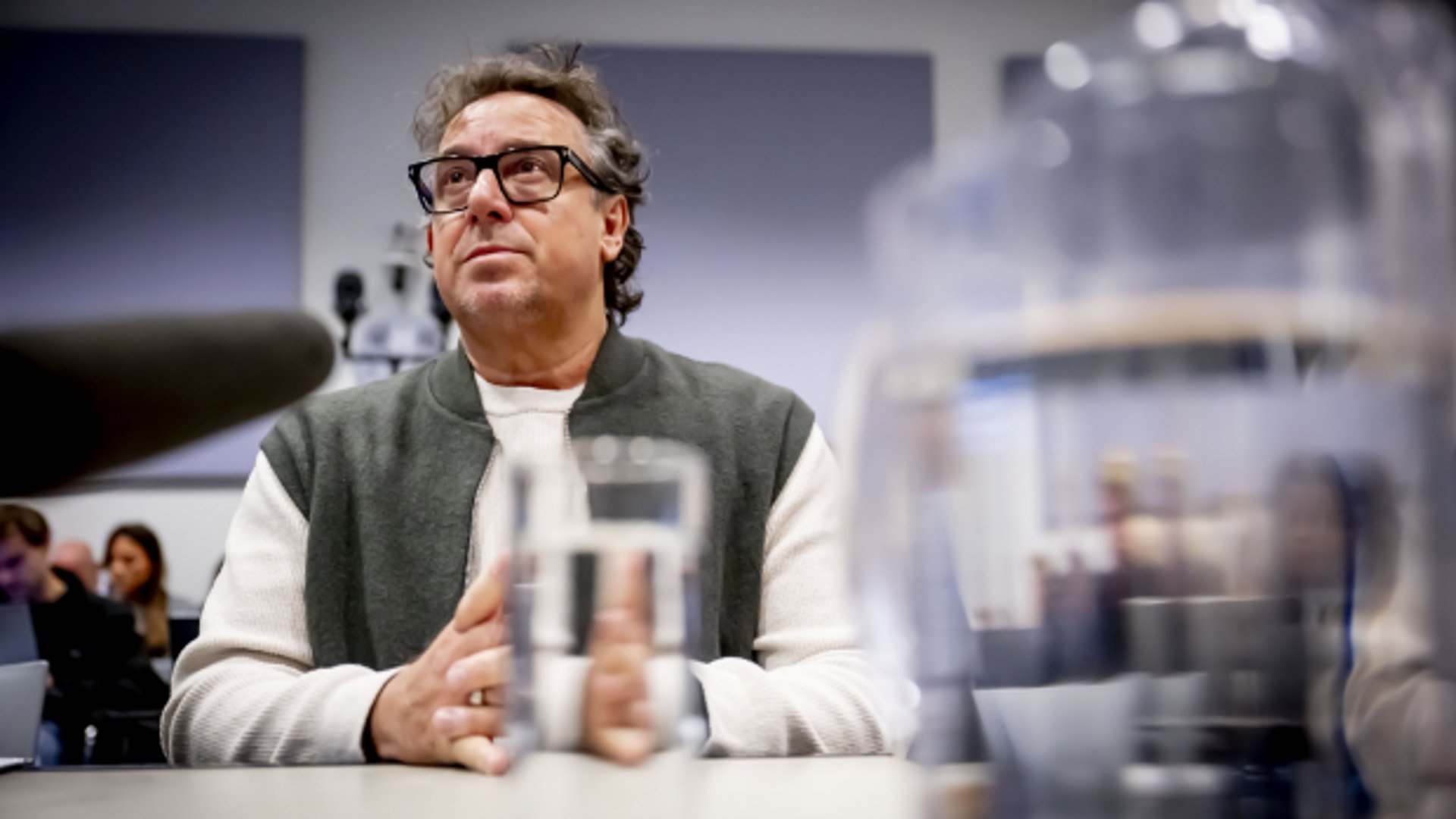 Zes vragen over het proces tegen Marco Borsato. Waarom wordt de zaak nu pas behandeld?