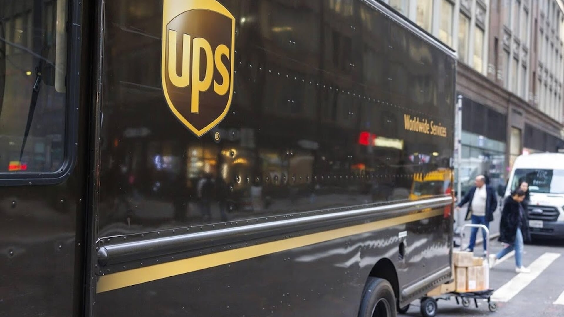 Pakketbezorger UPS maakt koerssprong op Wall Street na resultaten