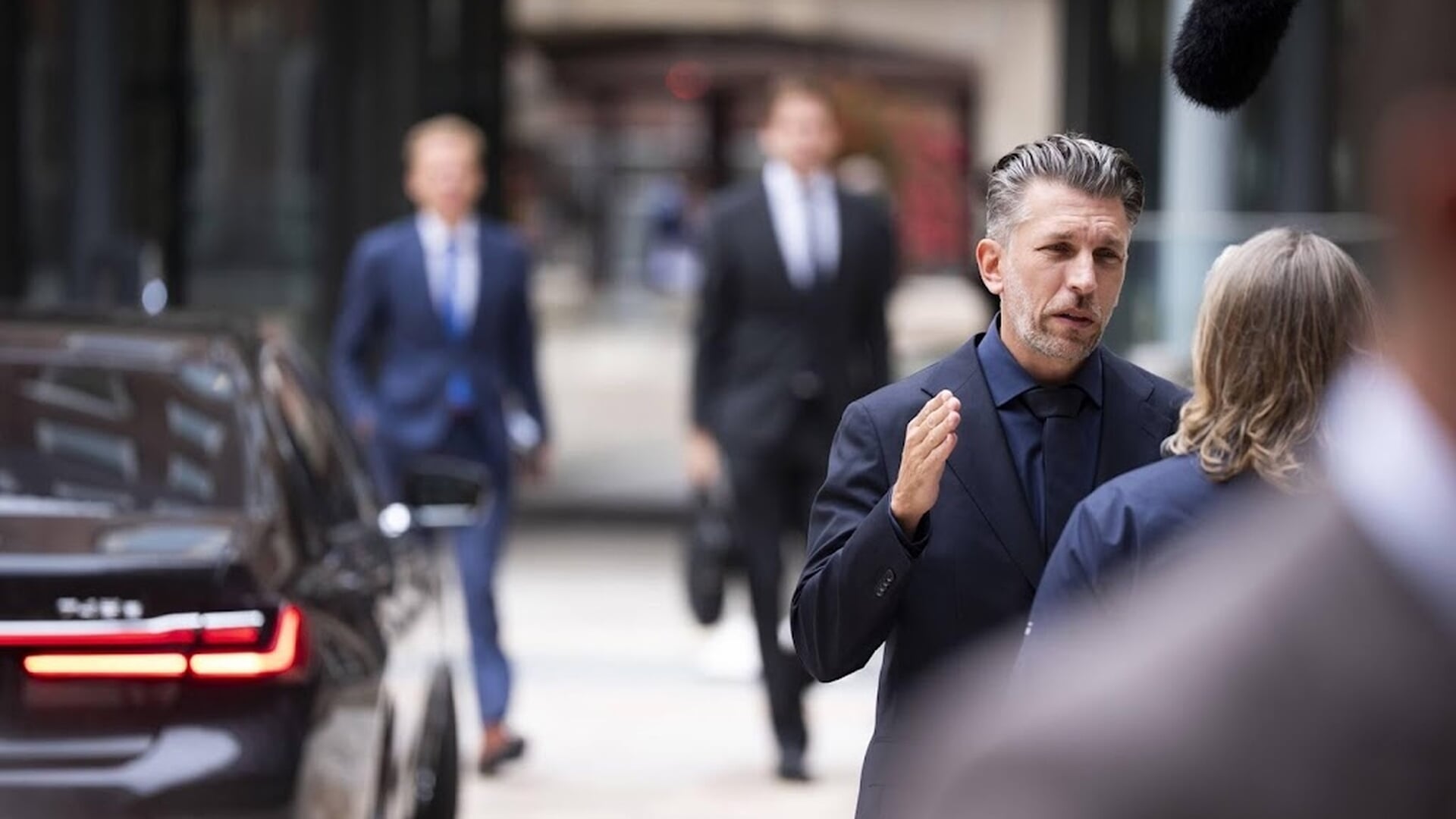 Meldingen ministerie met voorrang behandeld door sociale media