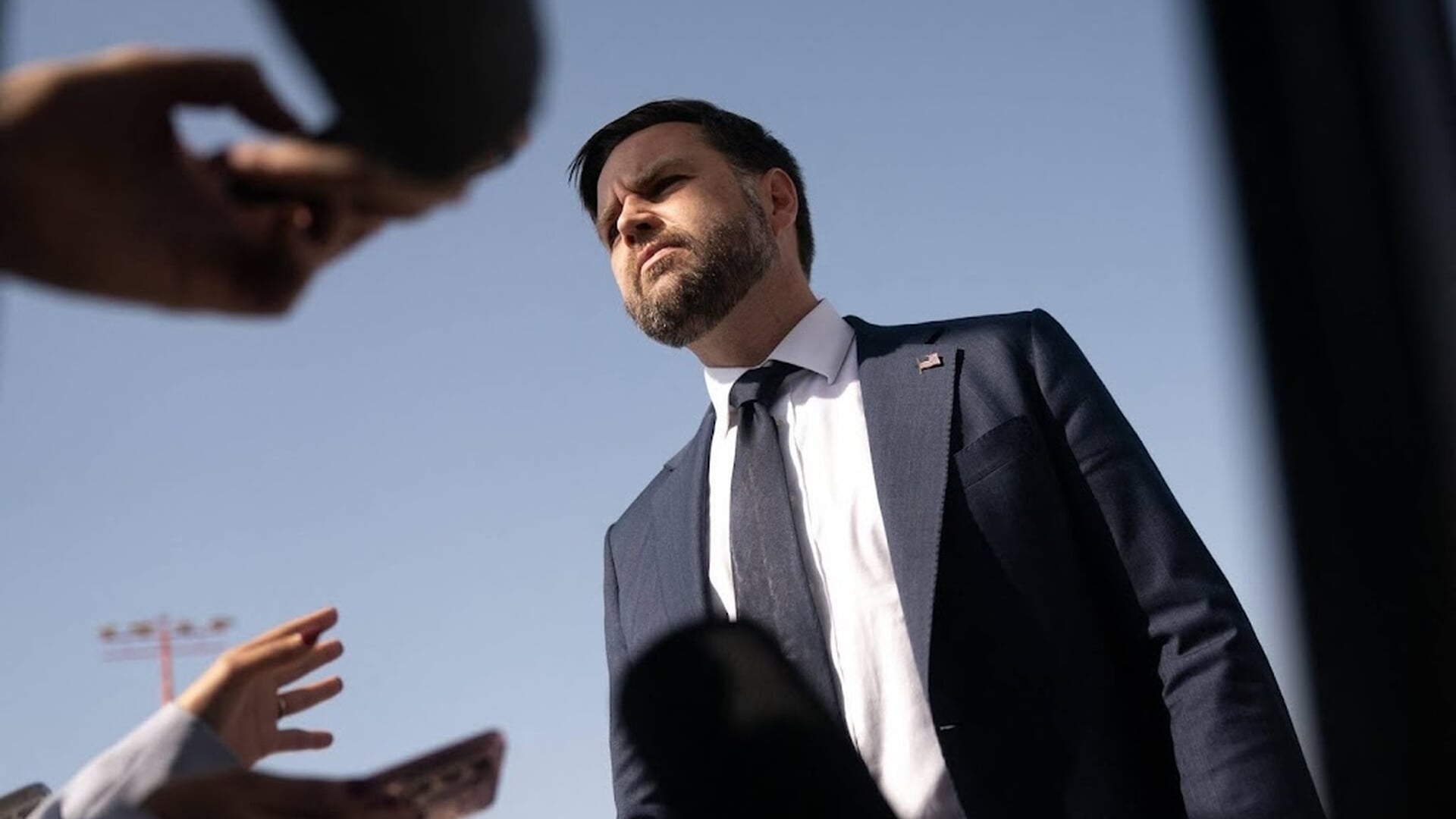 Bestand Gaza volgens Vance nog intact, begrijpt Israëlische actie