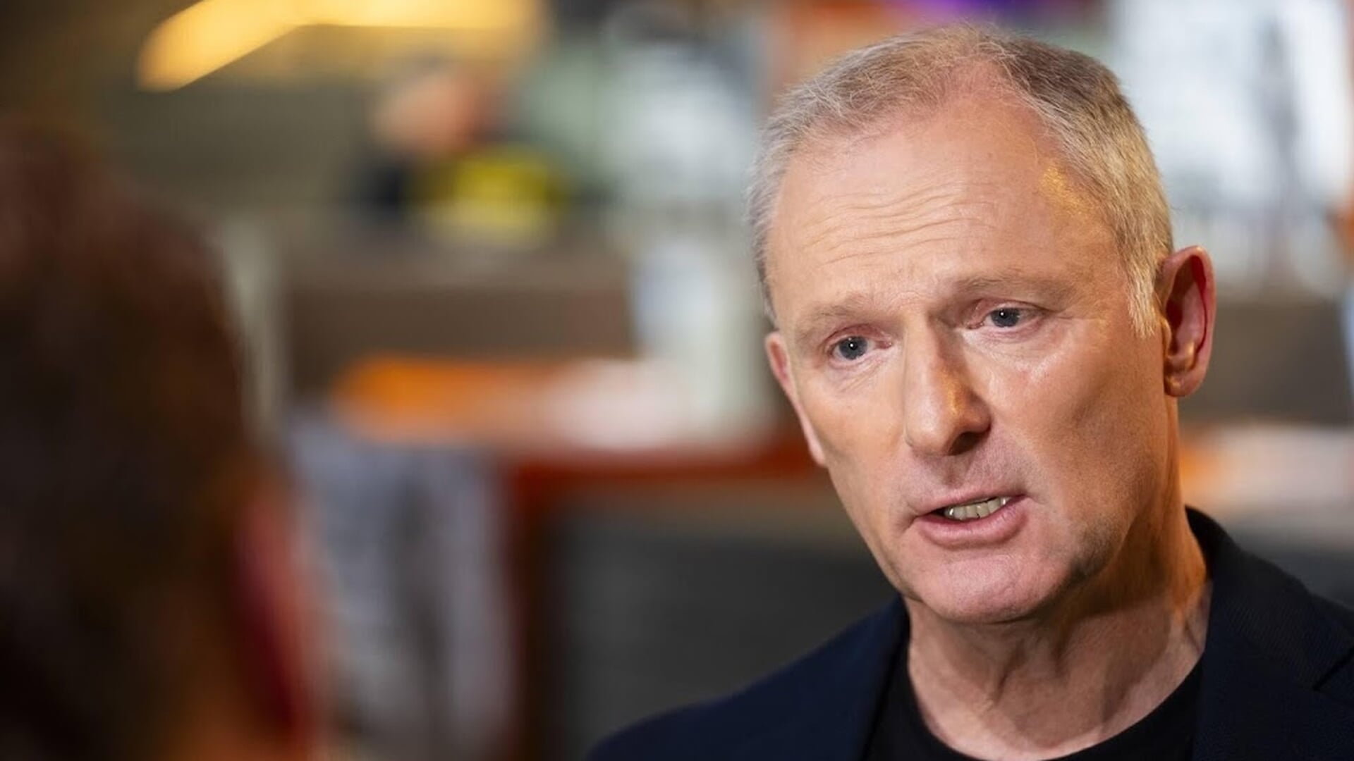 Directeur Rode Kruis: denk bij stemmen aan mensen in nood