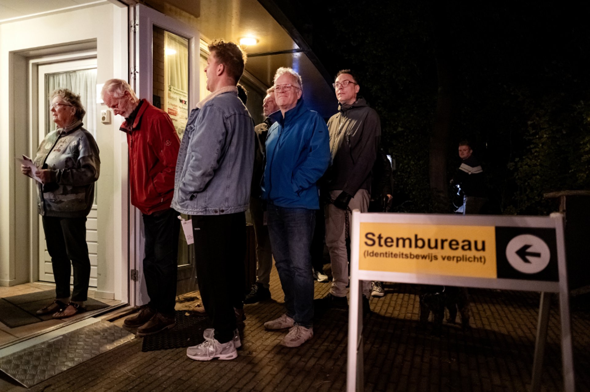 Eerste stembureaus voor Tweede Kamerverkiezingen vannacht geopend • Lees hier de ND-interviews terug met lijsttrekkers