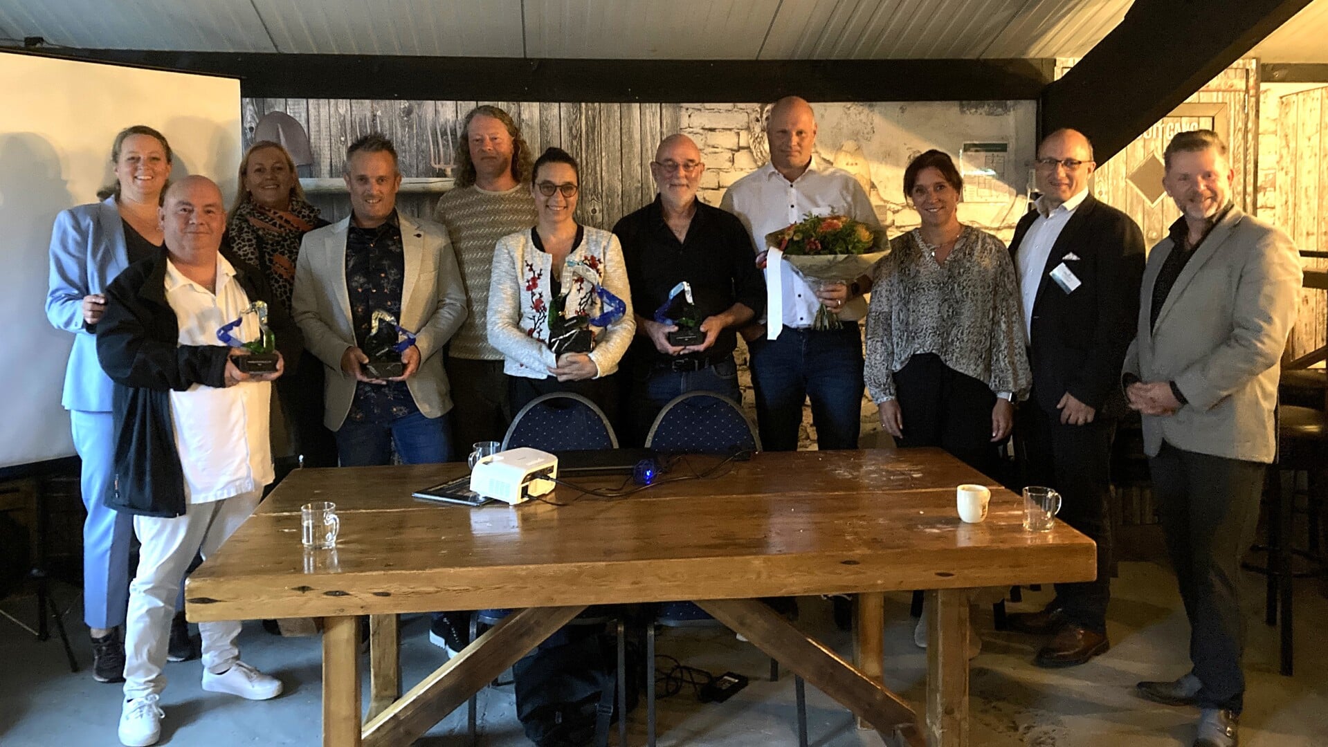 Robijns Voedselbos in Sleeuwijk wint innovatieprijs circulair denken en ...