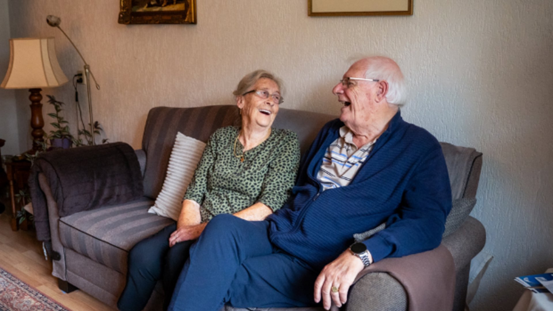 Klaas en Stien zijn bijna zestig jaar getrouwd. ‘Het leven wordt kleiner, maar de waardering groter’