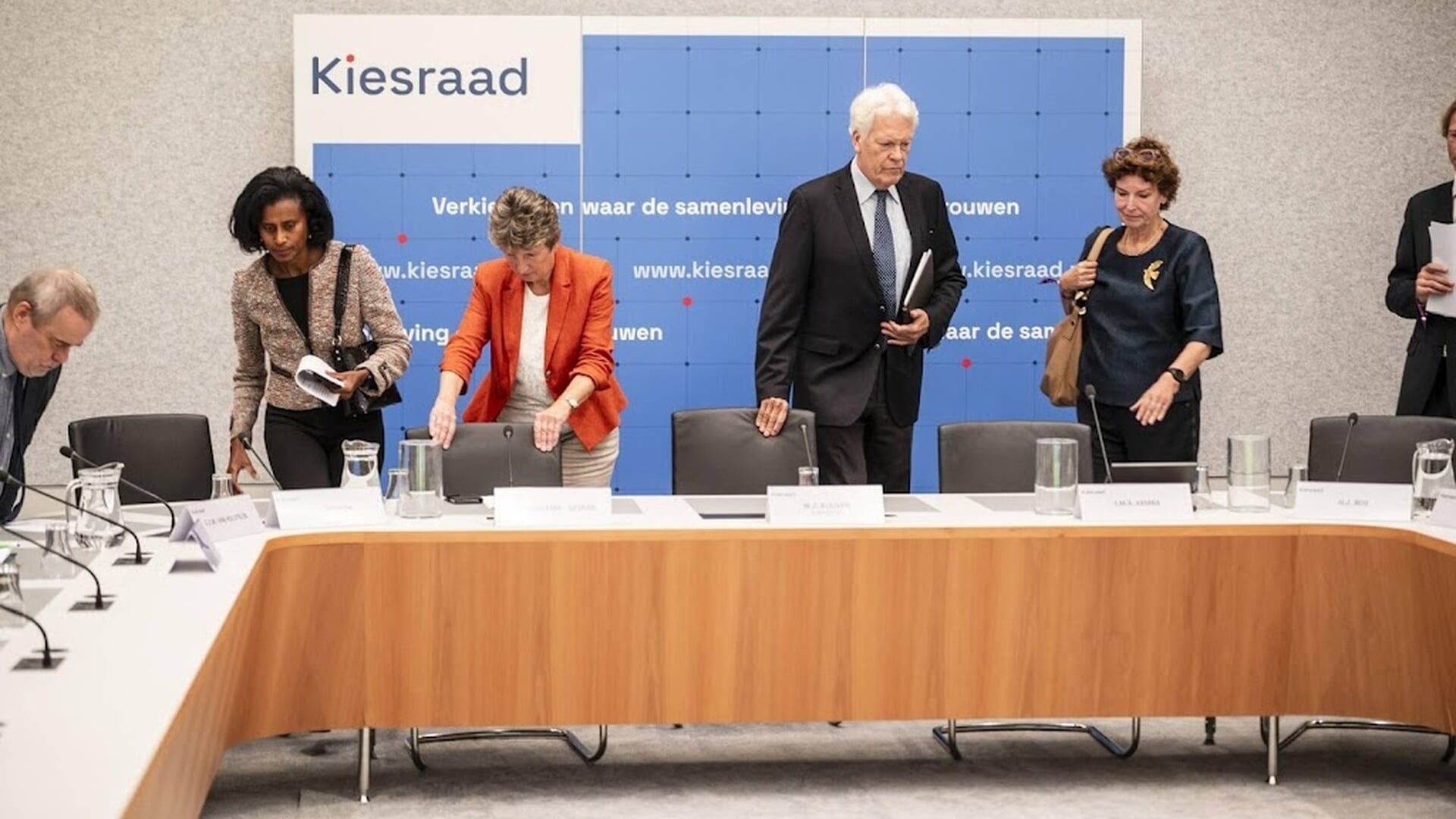 Kiesraad: bijzonderheden rond verkiezingen worden onderzocht