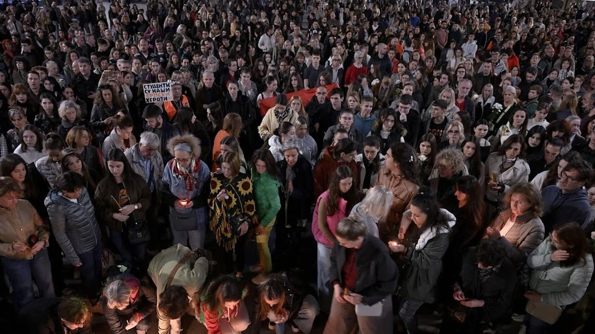 Servië herdenkt dodelijke instorting treinstation in 2024