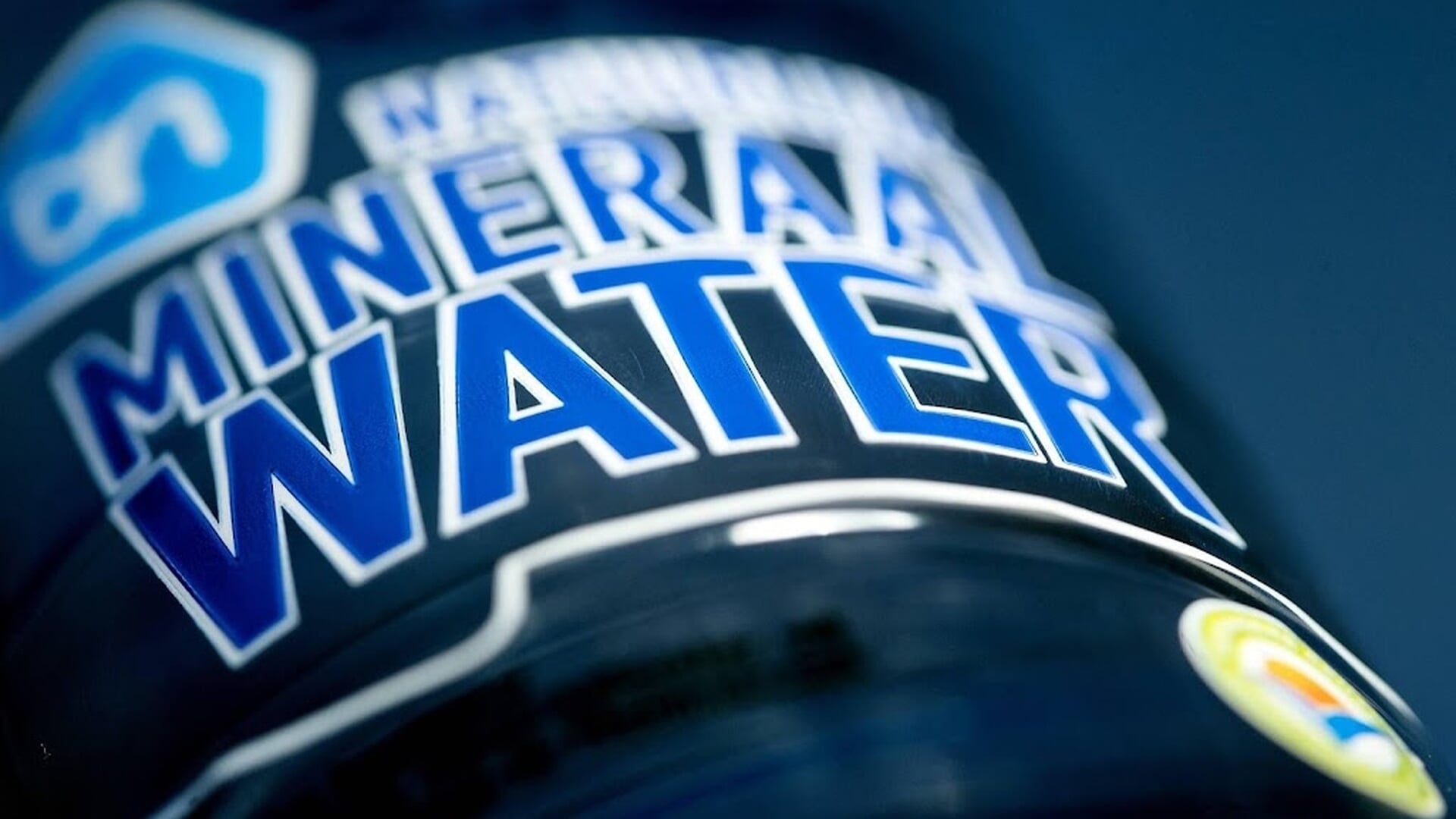 AH: veel extra drinkwater geleverd aan supers in regio Utrecht