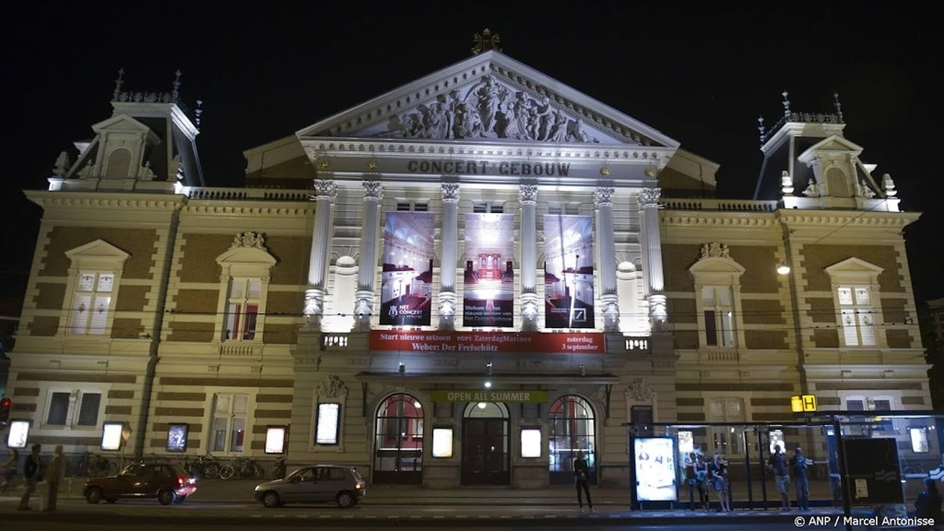 Concertgebouw annuleert chanoekaconcert om banden zanger met IDF