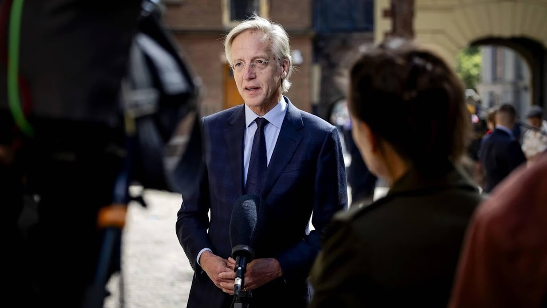 Oud-minister Dijkgraaf voorzitter wetenschappelijk bureau D66