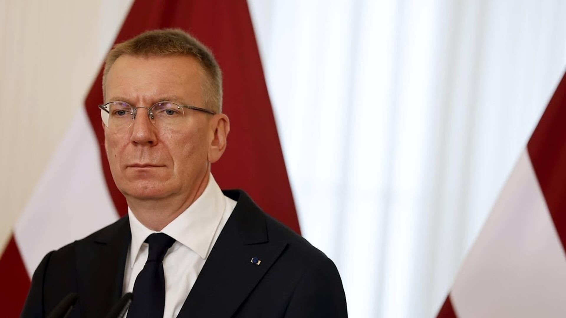 Letse president stuurt vrouwenrechtenwet terug naar parlement