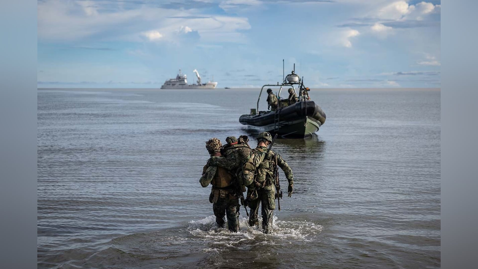 Nederlandse mariniers trainen voor het eerst in Colombia - Altijd het ...